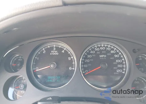 2008 Chevrolet Tahoe Ltz z USA, uszkodzony, nr VIN 1GNFC13088R110070